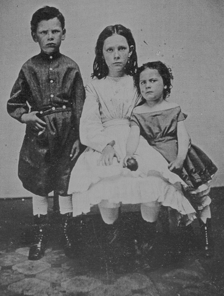 Thomas, Mollie and Ida